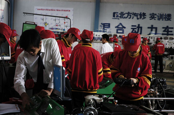 混合动力车间.jpg